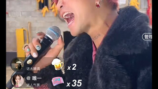 تعالَ إذا كنت أزرق-مجنون-اذهب