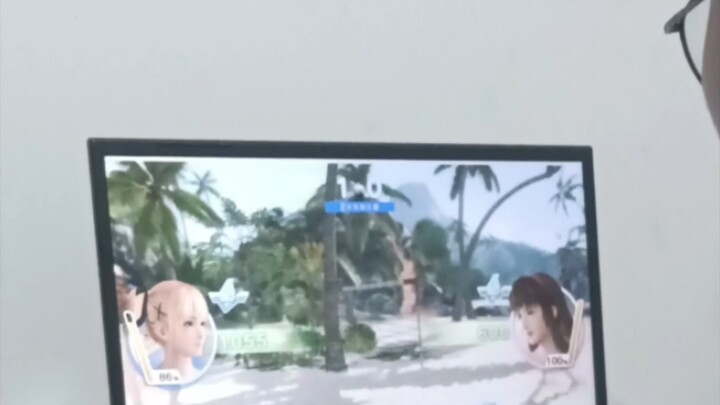 เรื่องเพื่อนร่วมชั้นของฉันเล่นเกม LSP (ถ้าดังก็จะเล่นต่อหน้าครูประจำชั้นเลย)