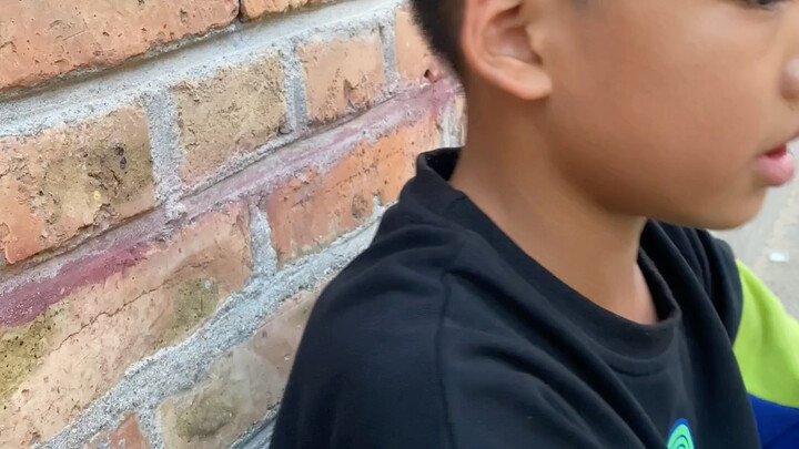 พี่ชายคนนี้โดนจัดการแล้ว