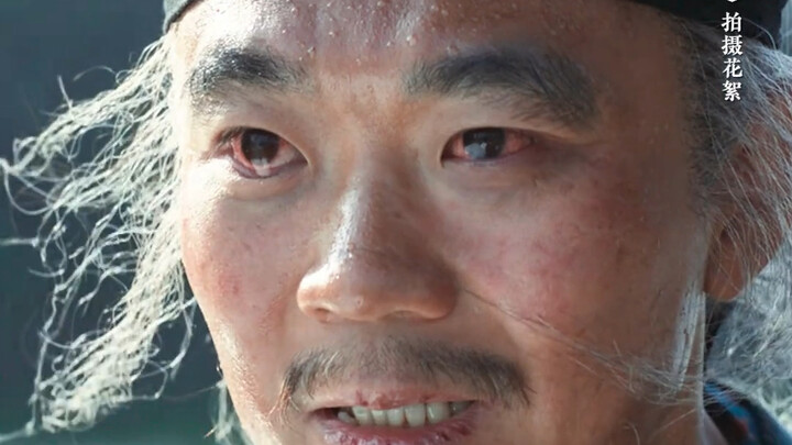 في أوقات الرخاء، حضورُ الأصدقاءِ القدامى على الطاولة لا يعني بالضرورة صداقاتٍ حقيقية! أمّا في أوقات 