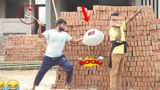 Big Hammer Hit Prank กับปฏิกิริยาสาธารณะ Big Drum Hit Laugh Prank พยายามอย่าหัวเราะ