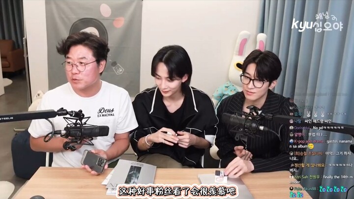 Giây trước: thẻ autograph nhỏ; Giây sau: lỗi lớn!!!