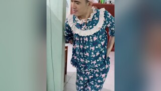 Bé đi qua nhà a hàng sớm 🤦‍♂️cuoibebung a3hung