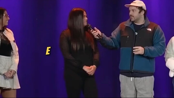 ELA RESPONDEU ISSO NA FRENTE DE TODO MUNDO E MUDOU O CLIMA DO SHOW!