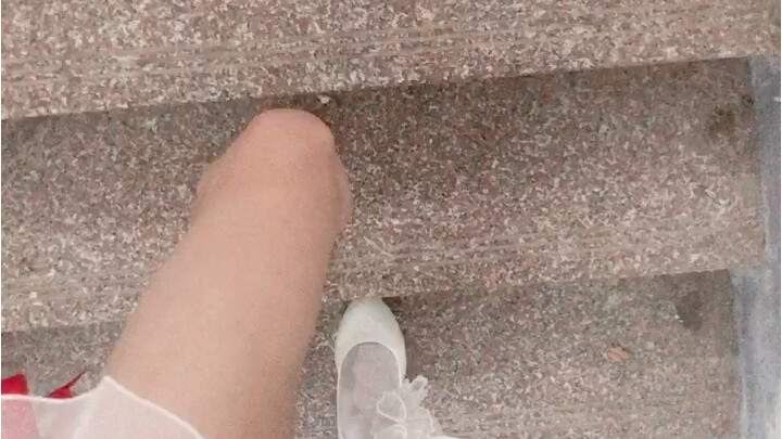 Si Gadis Kecil Cosplay Kamisama, Pengalaman Pulang Rumah yang Benar-Benar Imersif