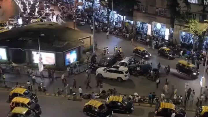 BAR-BAR SEKALEEE Alur film Action India.
