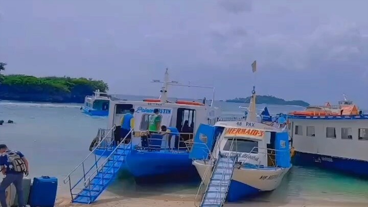 人這一輩子，你該走的彎路，該吃的苦，該撞的南牆，該掉的陷阱，一個都少不了。放下糾結，好運自來，好好挺住，熬過去，苦盡甘來