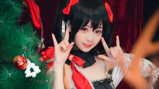 Hóa ra, gợi cảm chẳng là gì so với dễ thương! 【Cosplay Giáng sinh Nicole】