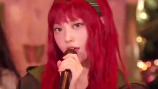 NewJeans哈利波特霍格沃茨《Supernatural+OMG》圣诞特别舞台！