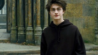 "Hermione không có ở bên cạnh, hai cái khuyết điểm có chút áp đảo..."