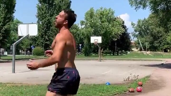 当你感觉才华被埋没、怀才不遇时，不妨看看这个视频