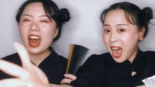 “想当年我们两个 两把扇子 一件衣服 一个手机 一个灯 写个文案 我们的故事就开始了”