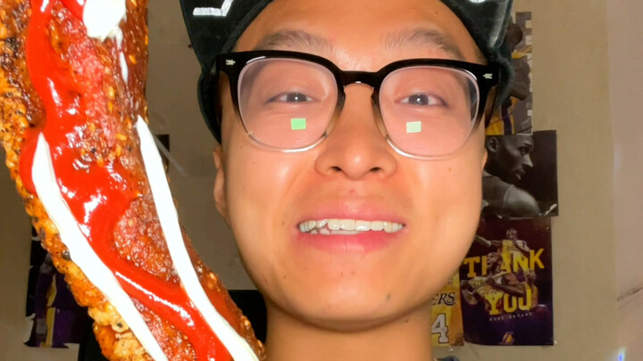 Hidup harus terus berjalan, terus semangat ya! Kerja di bidang apa pun, cintailah pekerjaanmu!