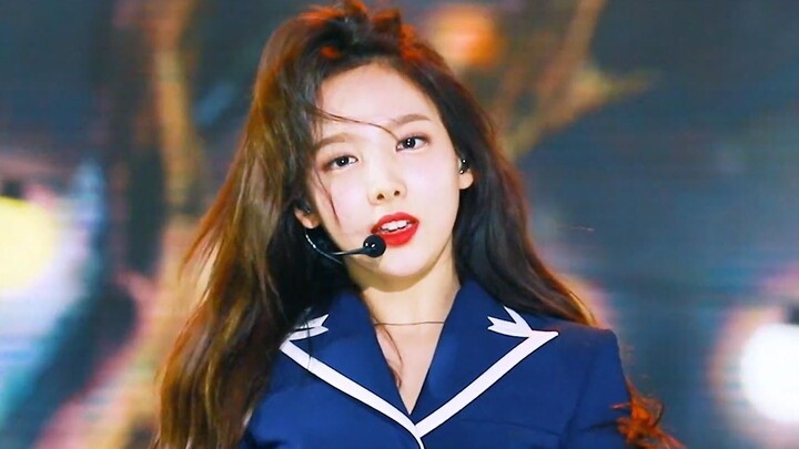 【Lin Nayeon】Ảnh fan chụp độ nét cao quà Tết Yes or Yes – Live tại lễ trao giải TMA 24/04/2019