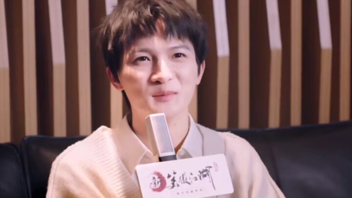Zhou Shen, adorable in a quick Q&A session—his “Okay, okay!” just melted my heart.