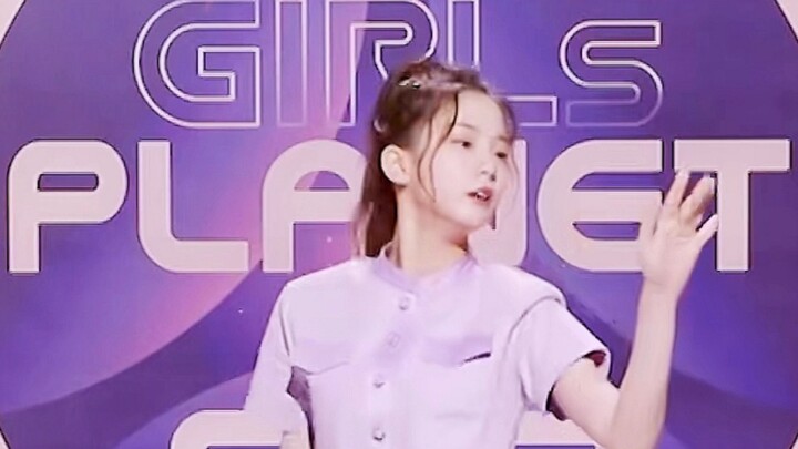 Rekaman langsung lagu tema Choi Yujin “O.O.O”! Nge-dance-nya keren banget! Pantas saja dia adalah le