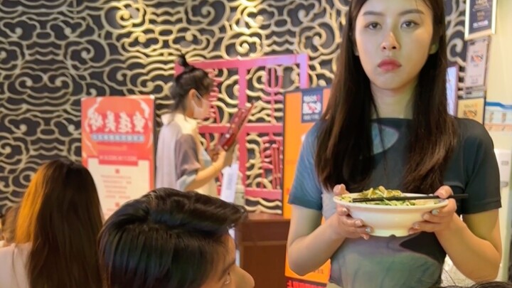 Tidak ada orang normal yang akan melakukan hal seperti itu, bukan?