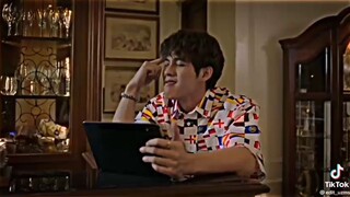 buti wala sa mood si glorya