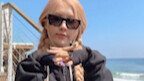 Lisa và Rose đều giúp Jisoo quảng bá cho ca khúc mới "FLOWER" của cô ấy ah ...