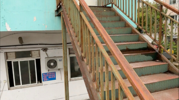 This landlord is quite impressive.