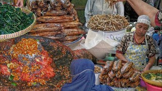 SEGO SAMBEL TONGKOL MBAK JU || PASAR WONOKROMO || NYLEMPIT TAPI RAMAI BRUTAL - kuliner Surabaya