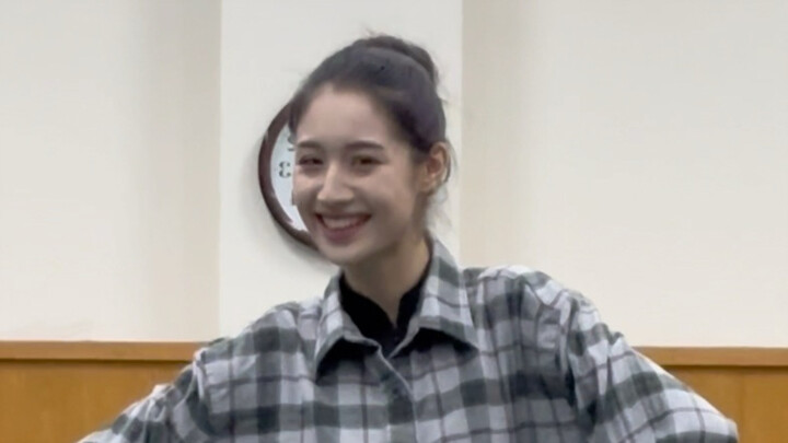 เฮ้～บารังจื่อ! มองมาทางนี้สิ～