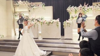 Menari "After Like" dari IVE dan "Hype Boy" dari New Jeans di pesta pernikahan