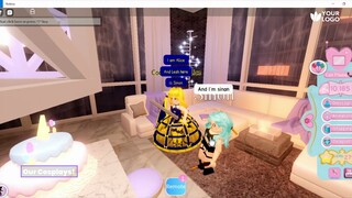 A Sword Art Online cosplay on Royale High with our friend!!