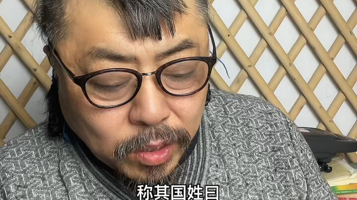 “Lịch sử” càng tô vẽ càng tối tăm