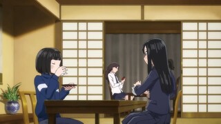 Cô Gái Với Chiếc Xe Cub A