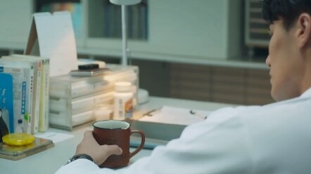 [Forever No. 1‖Shouzhen] School doctor cousin x high school student sister-in-law