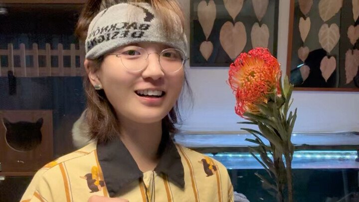 ดอกไม้ดอกนี้ทำให้นึกถึงเพื่อนเก่าคนหนึ่ง