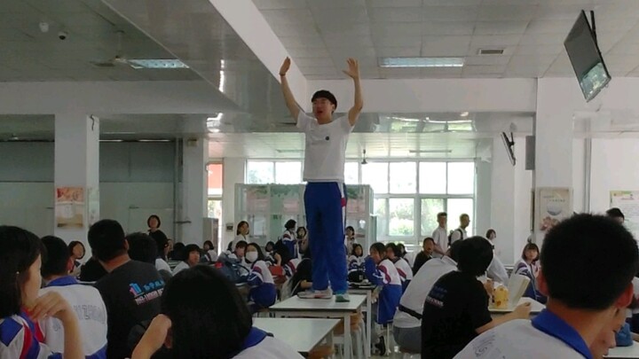 考完新高考数学一卷我的心态：