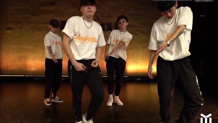 #狼人舞# Alex (Lourdes) [คัฟเวอร์] เพลงใหม่ของ Jackson Wang “PRETTY PLEASE” เท่และเย้ายวน!