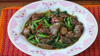 ผัดกระเพราตับไก่ ไม่มีกลิ่นคาว /วิธีผัดกระเพรา /Stir Fried Basil