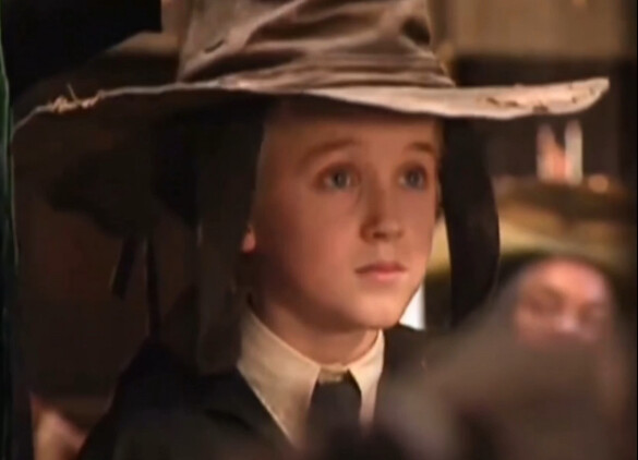 Hey! Who could resist a little sweet treat from the behind-the-scenes footage?
