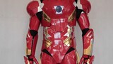 Cận cảnh trang phụ Iron Man đẹp xỉu- Step by step how to put on IRONMAN costume