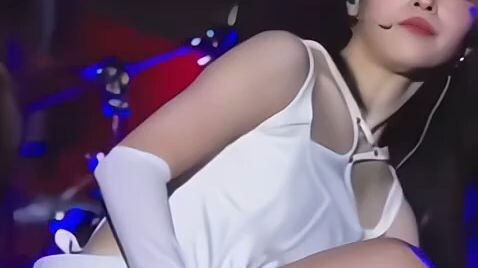 beautiful girl 😍
