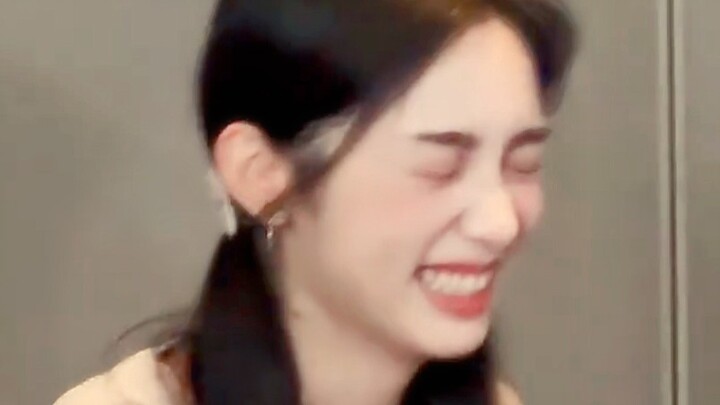 【โจวเย่ ซ่อนหาในเมือง】น่ารักจนฉันหมุนตัว 180 องศาแล้วคุกเข่าขอแต่งงานเลย!