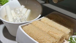 人的一生，一直在从这个世界下载各种东西，却从不知道也应该经常去进行各种卸载。当这个世界可供人们下载的东西越来越丰富，越来越无度的时候，幸福不再取决于人下载了什么，而是主动去卸载了一些什么。