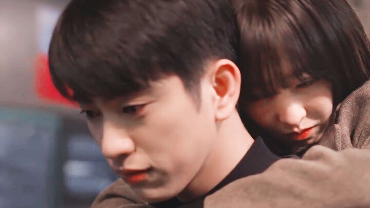 How can there be such a gentle male lead! I’m really crying 😭 It turns out he’s always known she was