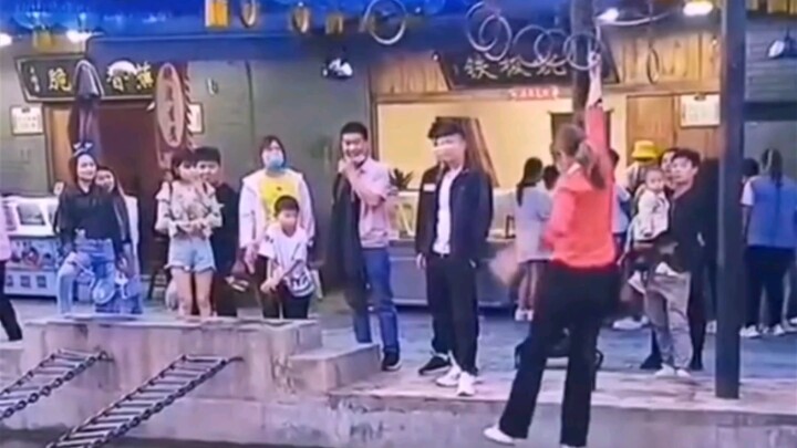 Sis, if you play like this, how are others supposed to even play?