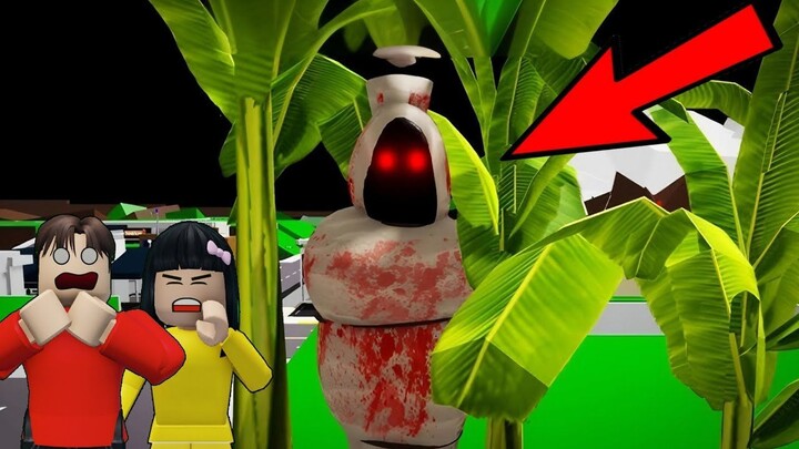 Yuta Dan Mio Dikejar Pocong Dari Kuburan Angker  ROBLOX
