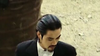 "Brother Chen is very handsome in this movie, there is no trace of Bruce Lee at all!"