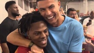 Speed cuối cùng cũng được gặp trực tiếp Ronaldo và vui mừng đến mức ôm anh như cha con.