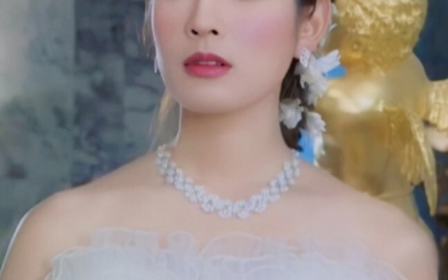 Potongan Klip Adegan Pemeran Wanita Thailand