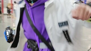 伺夜：这玩意可比源石技艺好用多了（）