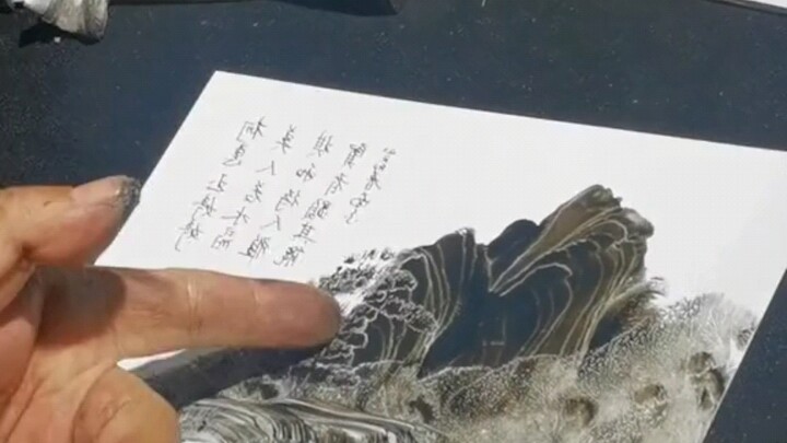 Duds have tons of stationery, but pros just rely on their hands.