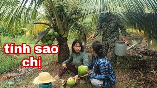 Đang Uống Dừa Ngon Lành Bị Phát Hiện Và Cái Kết