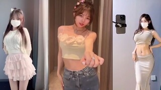 "ขอบคุณสำหรับของขวัญอันแสนใจดี!" คุณเคยเห็นผู้หญิงหน้าอกแบบนี้ไหม ( •̀ ω •́ )✧